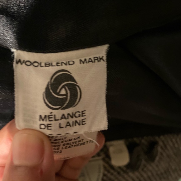 Beautiful double breasted vintage peacoat - Picture 11 of 16